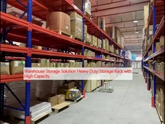 Soluzione di stoccaggio in magazzino