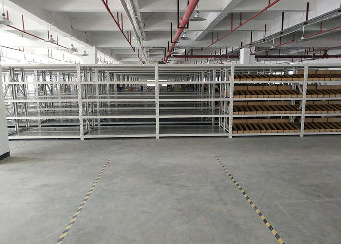 Rack di stoccaggio in acciaio industriale a più livelli ODM / OEM Rack pallet supportato Mezzanine