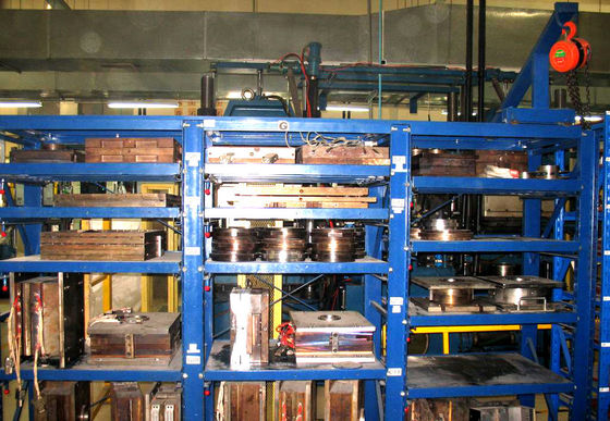 Sistemi di scaffalature regolabili per lo stoccaggio di stampi per l'industria dei stampi in plastica 2T carico di peso