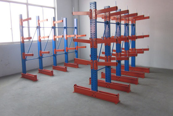 Scaffalature per pallet a cantilever galvanizzate per magazzini
