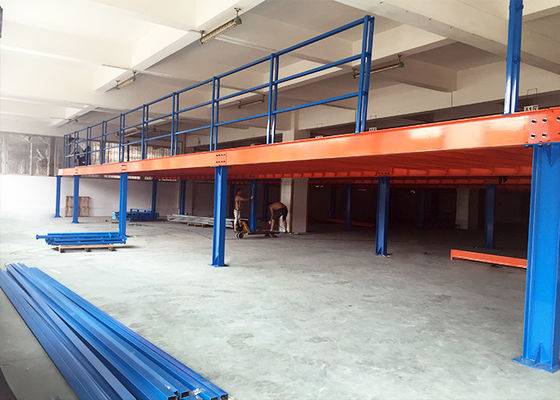 Pavimenti industriali di mezzanine per magazzini / uffici