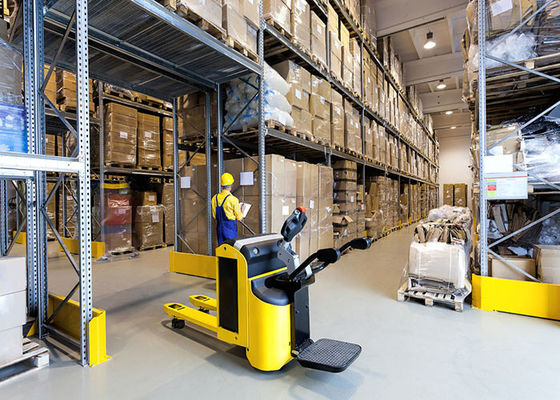 Scaffalature per magazzini pesanti su misura Sistema di scaffalature per pallet per magazzini a più livelli