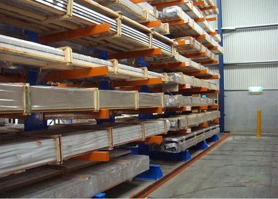 Produttore di scaffalature per pallet a cantilever metallici per il deposito di legname / legname / tubi / tubi