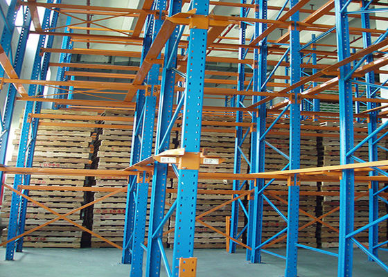 Disponibile su scaffalature di stoccaggio in acciaio industriale con vernice in polvere