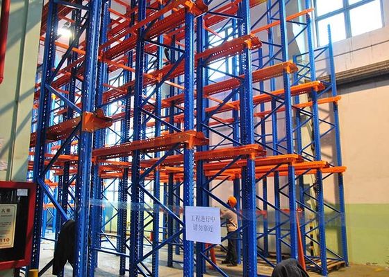 Sistemi di scaffalatura a più livelli per magazzini durevoli Massimo 4000 kg/levatura