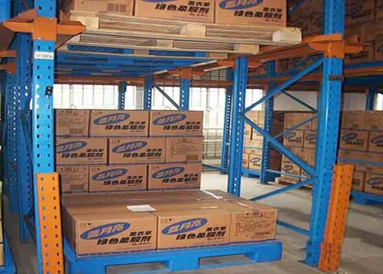 Dispositivi di stoccaggio in pallet racking anti-corrosione