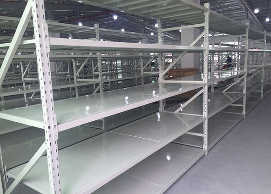 Sistemi di stoccaggio per pallet a scaffali leggeri a più livelli per uso industriale / commerciale
