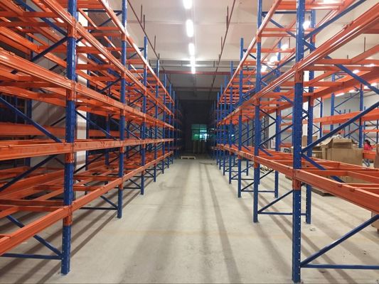 Dispositivi di scaffalatura per metallo pesante personalizzati per magazzini industriali