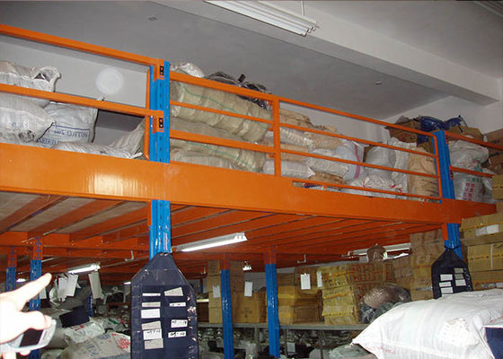 2 livelli di impianti di stoccaggio industriali in acciaio a freddo piattaforma colore arancione / blu