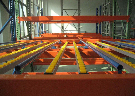 1000 kg/paletta Rack di stoccaggio in acciaio industriale Rack di flusso di gravità in magazzino