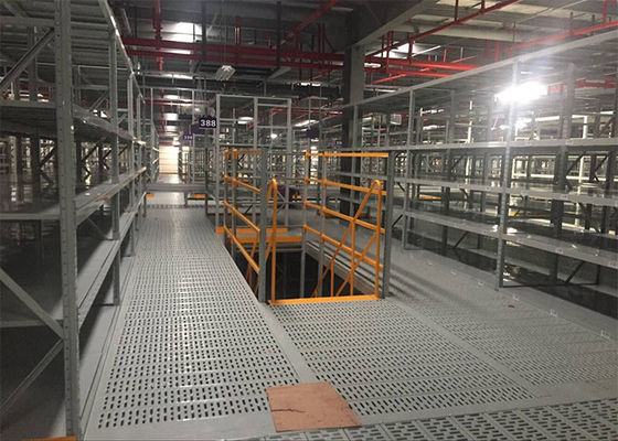Rack di stoccaggio in acciaio in mezzanine rivestito in polvere