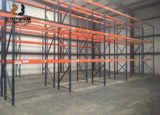 Dispositivo ad alta densità in scaffalature per pallet