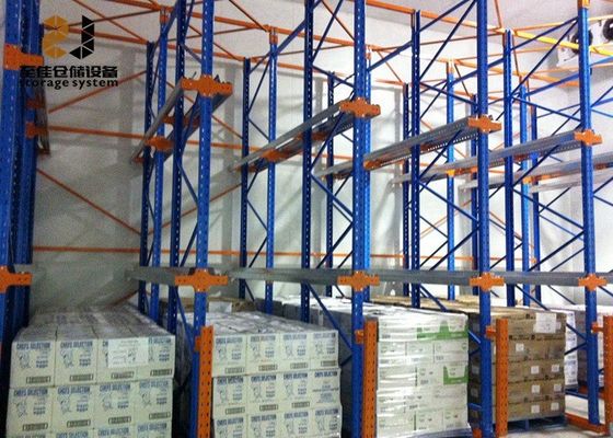 Sistemi di ripiani industriali per bevande Rivestimento in polvere Ripiani a pallet a navata stretta