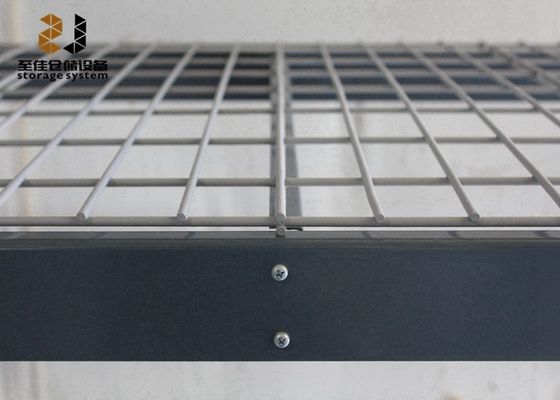 Rack di stoccaggio leggero e resistente