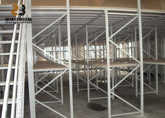 500 kg - 4000 kg/mq Strutturali con scaffalatura a supporto di pavimenti mezzanini ODM &amp; OEM