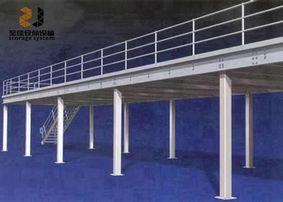 Pavimenti industriali di mezzanine resistenti / ripiani senza bulloni con rivetto 5 anni di garanzia