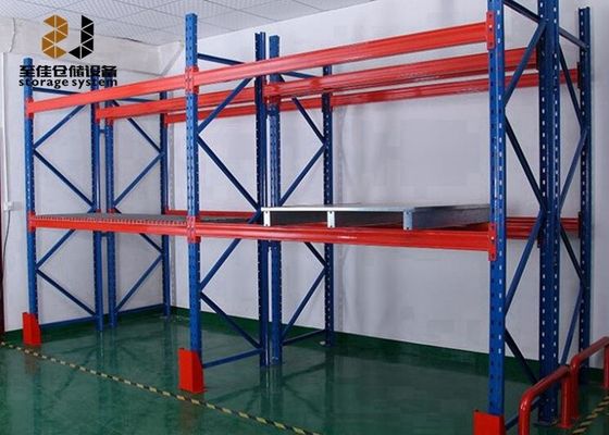 Scaffalature per magazzini a misura regolabile