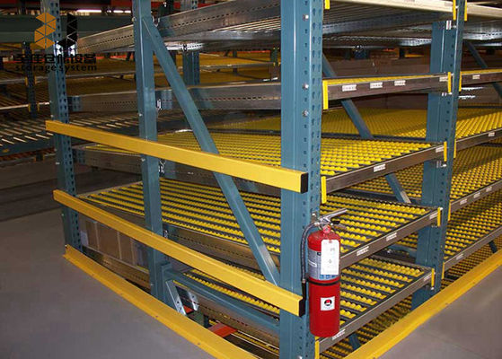 Rack di stoccaggio industriali in acciaio indipendenti Rack di flusso di cartone di massimo 1500 kg