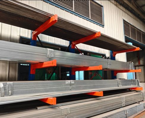 Scaffalature per pallet industriali rivestite in polvere grigia