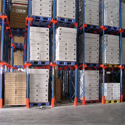 Rack a cantilever industriali pesanti altezza regolabile in lunghezza 3000-25000 mm