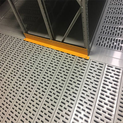 Piani industriali in acciaio Mezzanine Piani da pavimento carico 300-1000 kg per metro quadrato per opzioni di stoccaggio versatili